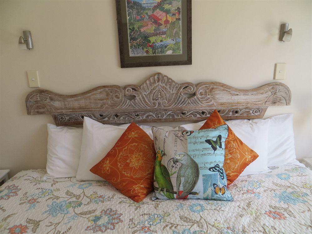 Cotswold Cottage Bed And Breakfast Темза Екстер'єр фото