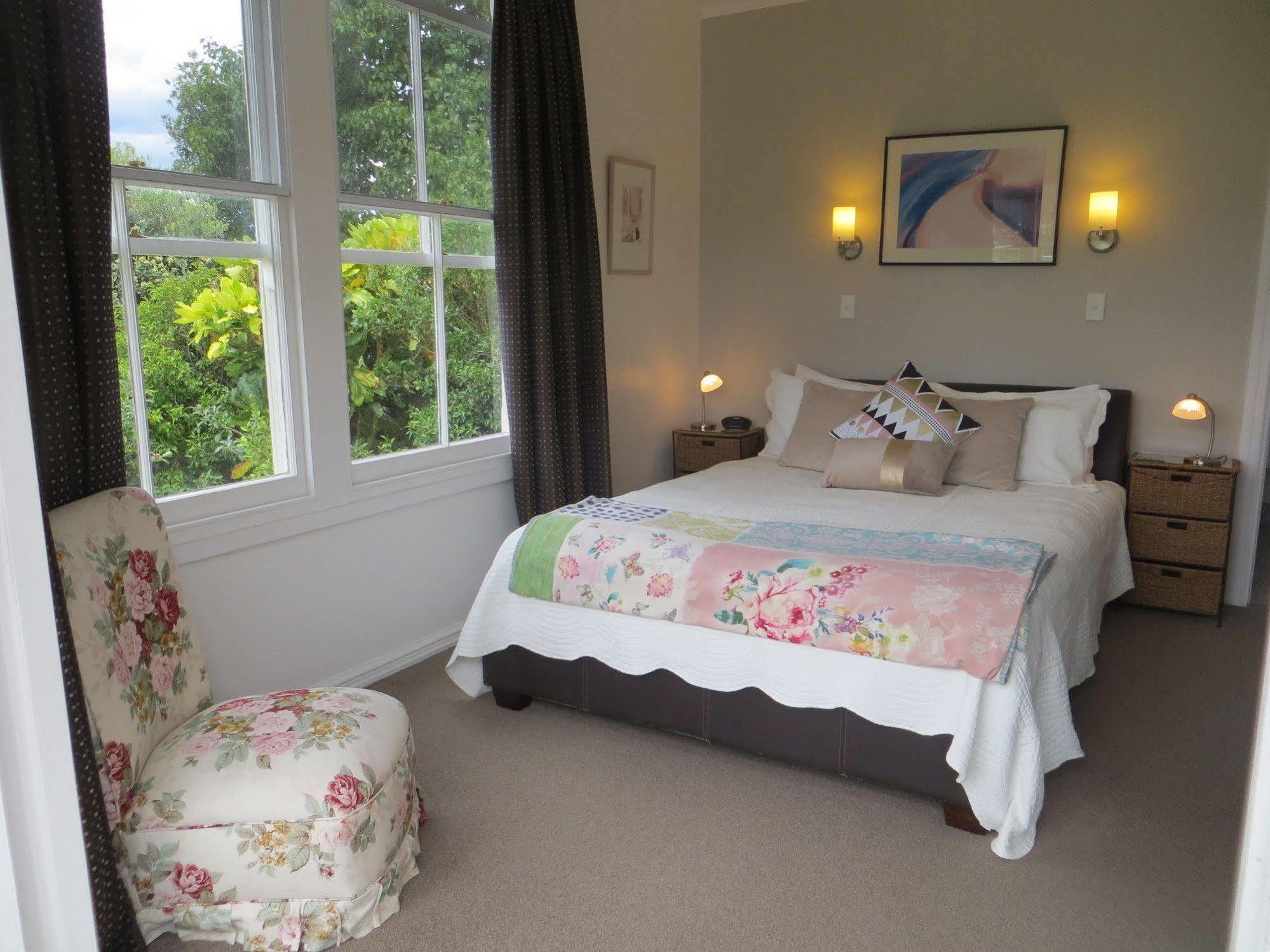 Cotswold Cottage Bed And Breakfast Темза Екстер'єр фото